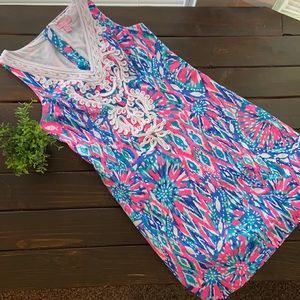Lilly Pulitzer Embroidered Shift Dress Size 2